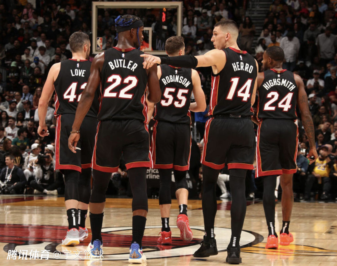 巴特勒关键节点回归赛场，加拿大队带队取胜！